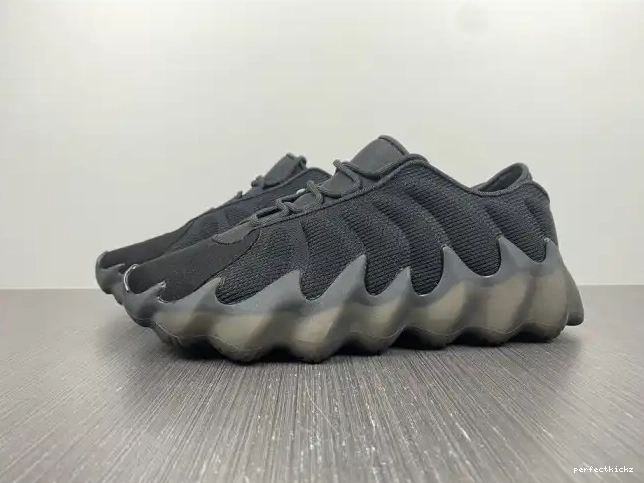 YEEZY ADIDAS H68032 400 0519